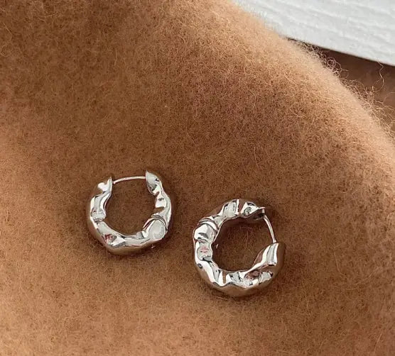 Minimalist Chic Jewelry